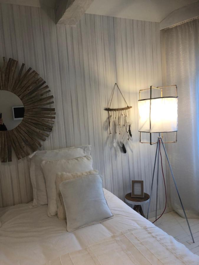 Spa Campagne Design Thaire Экстерьер фото